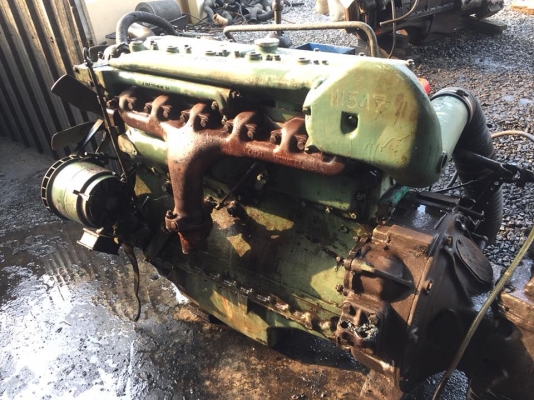 ขายเครื่อง Benz 210 แรงม้า