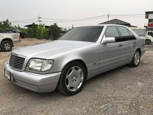 S280 ปี94 สีสวย ภายในสวย เครื่องเกียร์ดี วิ่งทางไกลสบาย สภาพสวยพร้อมใช้ นิ่มสุดๆ ปลอดภัยด้วยกระจกกันกระสุน ออกใหม่หลายล้าน ล้อแม็กcarlssonขอบ17