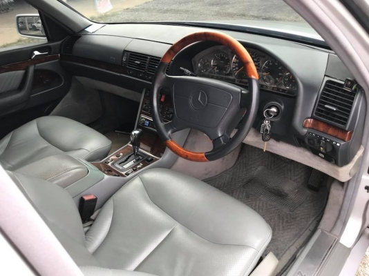 S280 ปี94 สีสวย ภายในสวย เครื่องเกียร์ดี วิ่งทางไกลสบาย สภาพสวยพร้อมใช้ นิ่มสุดๆ ปลอดภัยด้วยกระจกกันกระสุน ออกใหม่หลายล้าน ล้อแม็กcarlssonขอบ17 S280 ปี94 สีสวย ภายในสวย เครื่องเกียร์ดี วิ่งทางไกลสบาย สภาพสวยพร้อมใช้ นิ่มสุดๆ ปลอดภัยด้วยกระจกกันกระสุน ออกใหม่หลายล้าน ล้อแม็กcarlssonขอบ17