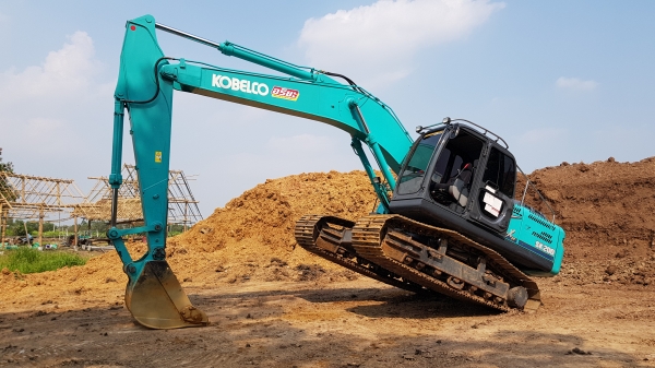 ขายรถแบ็คโฮ KOBELCO SK200-8 Yn12 SuperXM ใช้งาน 5,733 ชั่วโมง สภาพนางฟ้า