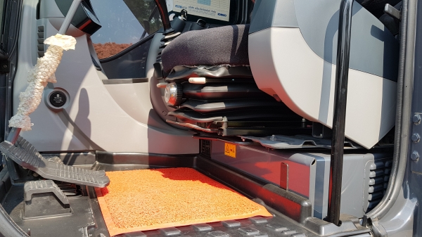 ขายรถแบ็คโฮ KOBELCO SK200-8 Yn12 SuperXM ใช้งาน 5,733 ชั่วโมง สภาพนางฟ้า