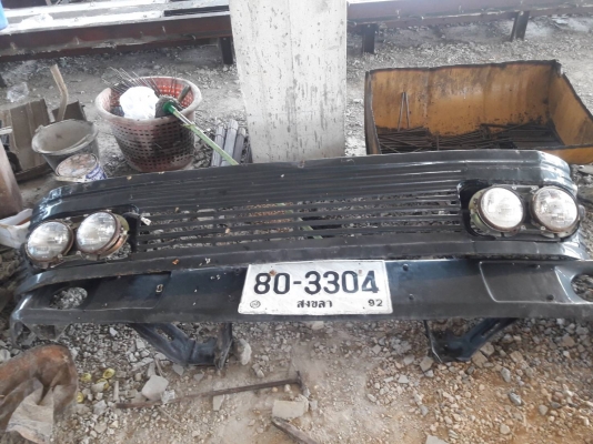 หัวเก๋ง FUSO FN215 (หน้ากากดำ) + หน้ากาก กันชน