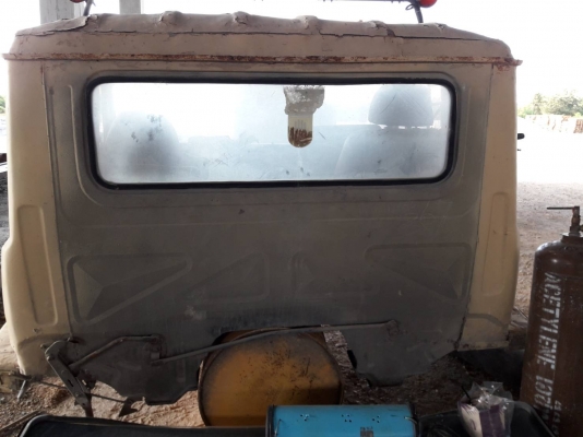 หัวเก๋ง FUSO FN215 (หน้ากากดำ) + หน้ากาก กันชน