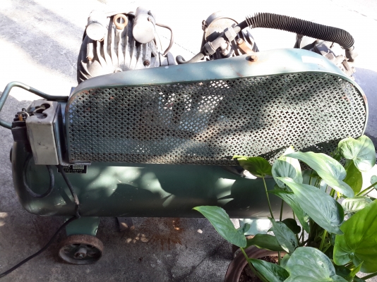 ปั้มลม OP 2 แรงญี่ปุ่นใช้ไฟ 220v สภาพสวยมาก