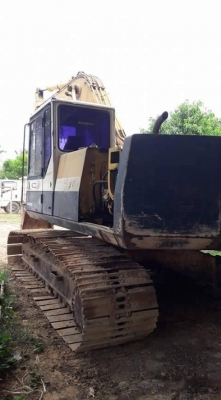 KOMATSU 200-5 serial 67000 คอลโทลสั้น เครื่องดี ปั๊มดี ช่วงล่างใช้ใด้