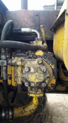 KOMATSU 200-5 serial 67000 คอลโทลสั้น เครื่องดี ปั๊มดี ช่วงล่างใช้ใด้