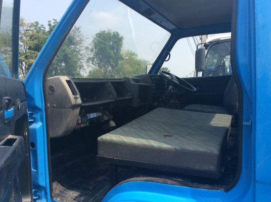 รถบรรทุกน้ำ ISUZU NPR เครือง110 แรง พวงมาลัยพาวเวอร์ ยางใหม่ 6 เส้น