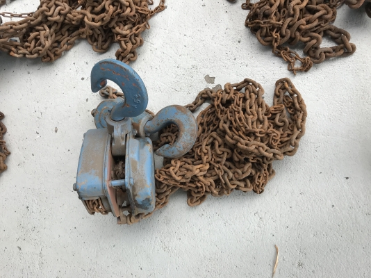 ขายรอกมือญี่ปุ่น 5ตัน ยาว3เมตร 2900B. สภาพดีใช้งานปกติ เบิกมาใหม่ เก่าเก็บ