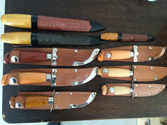 มีดพกเดินป่า ยี่ห้อ MORA ของสวีเดน เก่าเก็บ