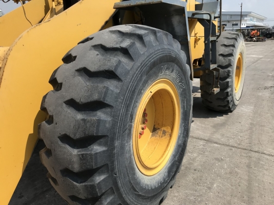 Komatsu WA300-1 SN: 30252 สภาพสวยจัด จากญี่ปุ่น ราคาไม่แพงครับ