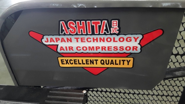 ขายเครื่องปั๊มลม ***ของใหม่แกะกล่องยังไม่เคยใช้งาน*ยี่ห้อ ASHITA  ขนาด 300 ลิตร /4HPแรง / 220V(ไฟบ้าน ) 10 บาร์3 สูบ ขายราคาถูก