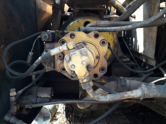 ขายด่วน SK100-2 เครื่องเดิม ปั้มเดิม ตามสภาพ ขายด่วน SK100-2 เครื่องเดิม ปั้มเดิม ตามสภาพ