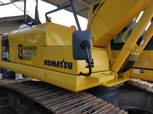 ขาย KOMATSU PC200-8MO ใช้งาน 5,609 ชั่วโมง (PM 8,000 ชม.) สภาพนางฟ้า