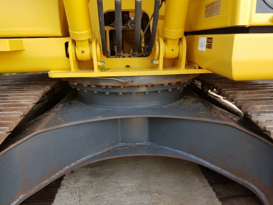 ขาย KOMATSU PC200-8MO ใช้งาน 5,609 ชั่วโมง (PM 8,000 ชม.) สภาพนางฟ้า