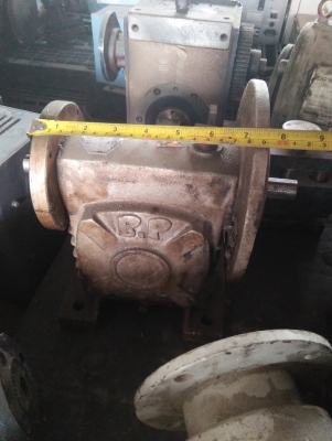 หัวเกียรทด1/10,1/40,1/100 ตัวละ2800