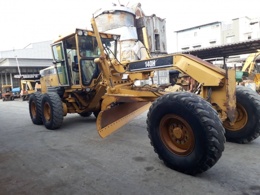 รถเกรด Cat140H-APM ปี2003 นำเข้าจากอเมริกา สภาพดี พร้อมสแกนริฟายหรือริปเปอร์ท้าย