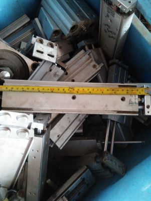 กระบอกลมแกนคู่หลายขนาดครับสนใจแอดไลน์มาครับ800บาท กระบอกลมแกนคู่หลายขนาดครับสนใจแอดไลน์มาครับ800บาท