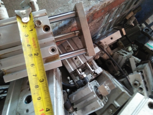 กระบอกลมแกนคู่หลายขนาดครับสนใจแอดไลน์มาครับ800บาท