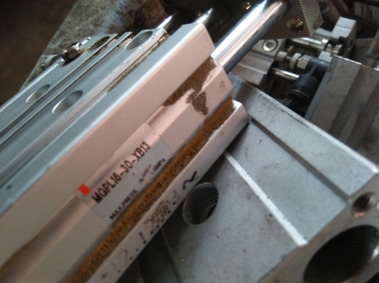 กระบอกลมแกนคู่หลายขนาดครับสนใจแอดไลน์มาครับ800บาท กระบอกลมแกนคู่หลายขนาดครับสนใจแอดไลน์มาครับ800บาท