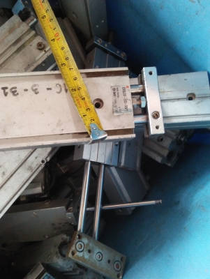 กระบอกลมแกนคู่หลายขนาดครับสนใจแอดไลน์มาครับ800บาท กระบอกลมแกนคู่หลายขนาดครับสนใจแอดไลน์มาครับ800บาท