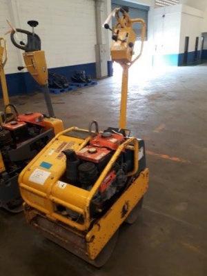 รถบดเดินตาม BOMAG BW61KS-2 # 233761 มือสองญี่ปุ่น