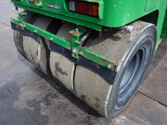 รถบดเดินตาม BOMAG BW61KS-2 # 233761 มือสองญี่ปุ่น