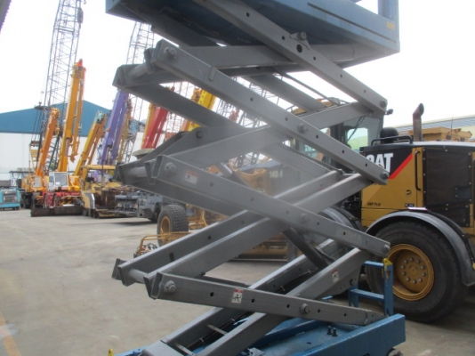 ขาย GENIE GS2032 สภาพพร้อมใช้งาน นำเข้าจากญี่ปุ่น สนใจติดต่อ อำพล 090-9694506, 080-3031241