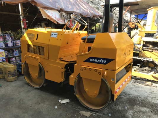 รถบดkomatsu jv32wสภาพดีพร้อมใช้ เก่าญี่ปุ่น หน้าเหล็กหลังเหล็ก