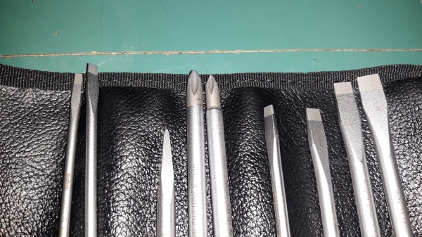 ขายชุดไขควงซองหนัง KRAFFGRIP MADE IN SLOVINIA. งานดีสโลวีเนีย