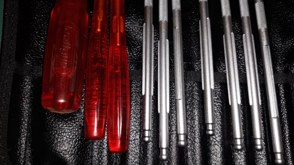 ขายชุดไขควงซองหนัง KRAFFGRIP MADE IN SLOVINIA. งานดีสโลวีเนีย