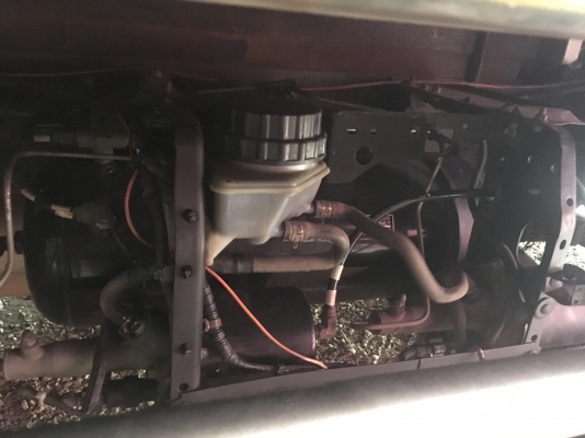 ขายรถ6ล้อHINO MEGA FC9JLAเครื่องยนต์175แรงม้าปี56ยาว5.60ม ขายรถ6ล้อHINO MEGA FC9JLAเครื่องยนต์175แรงม้าปี56ยาว5.60ม