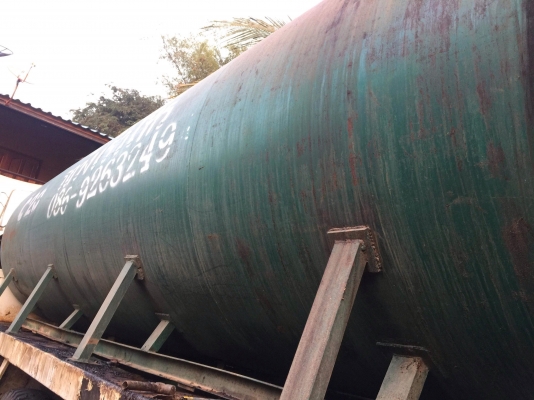 ขายถังน้ำ2200ลิตร