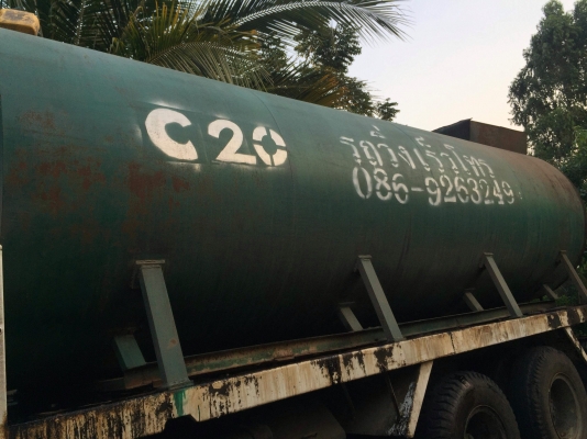 ขายถังน้ำ2200ลิตร