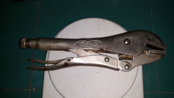ขายคีมล็อกVISE GIRP 10R ด้ามตีVISE GRIP MADE IN USA. เก่ามือสองสภาพดี