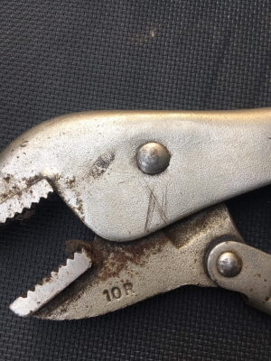 ขายคีมล็อกVISE GIRP 10R ด้ามตีVISE GRIP MADE IN USA. เก่ามือสองสภาพดี