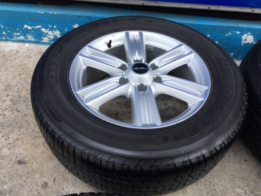 แม็ก ISUZU D-MAX BLUE POWER ขอบ 18 พร้อมยาง Bridgestone 255-60-18 ปลายปี 16 ดอกหนาปึกทุกเส้น