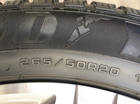 ล้อแม็ก Ford Everest ขอบ20 พร้อมยาง 265-50-20 Goodyear ปี 17 แม็กสวย ดอกเต็มๆทุกเส้น