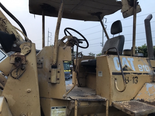 ขายรถตัก CAT-910 รถสภาพพร้อมใช้งานได้ทันที ราคาไม่แพงสนใจติดต่อ 081-9485494