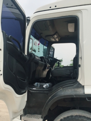 ขายสิบล้อหัวลากHINO FM1AKLA 344แรงปี57 รถบ้านพร้อมใช้งาน