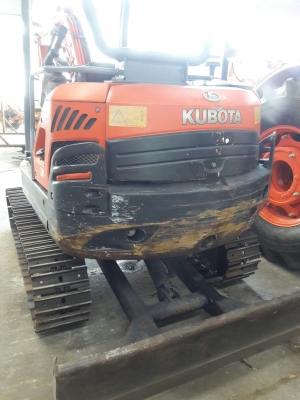 ขายด่วนรถขุดคุโบต้า3ตัน