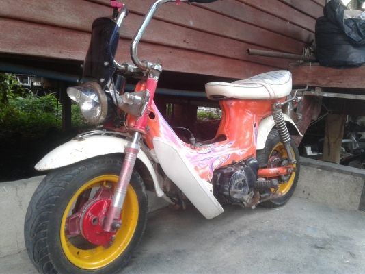 Honda chaly ชาลี แต่งโหลด แห้งๆสวยราคาไม่แพงครับ Honda chaly ชาลี แต่งโหลด แห้งๆสวยราคาไม่แพงครับ