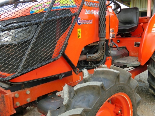 ❥สินค้าเข้าใหม่ M6040คันที่2&raquo;&raquo;พร้อมใช้งาน  รถปี53 มีเล่มทะเบียนพร้อมโอนคะ???????? พร้อมอุปกรณ์ 2ชิ้น ผาน6+ใบดันหน้า ราคา540000บาท ชั่วโมงทำงาน 1234ชม. ↠↠สนใจติดต่อสอบถาม↠0906910337 ⛽️พิกัดร้าน ส.เจริญแทรกเตอร์ อ. บางระกำ จ. พิษณุโลก