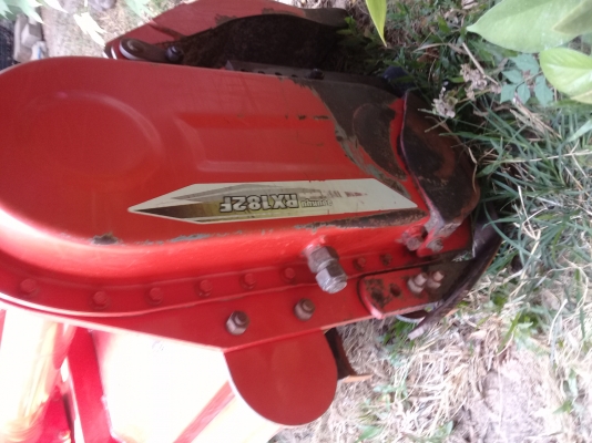 ขายโรตารี่ตราช้าง 1.82 ซ.ม. สภาพพร้อมใช้ ขายโรตารี่ตราช้าง 1.82 ซ.ม. สภาพพร้อมใช้