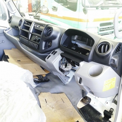 ขายหัวเก๋ง Hino 300 Expert ใหม่กริบเลยครับ