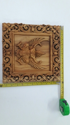 ไม้พยอมแกะสลักด้วยเครื่อง CNC งานละเอียดมากครับเหมาะแก่การใส่กรอบหลุยส์หรือนำไปใส่ตู้โชว์ประดับบารมี ราคา 2,600 บาท รวมส่ง EMS หรือขนส่งเคอรี่