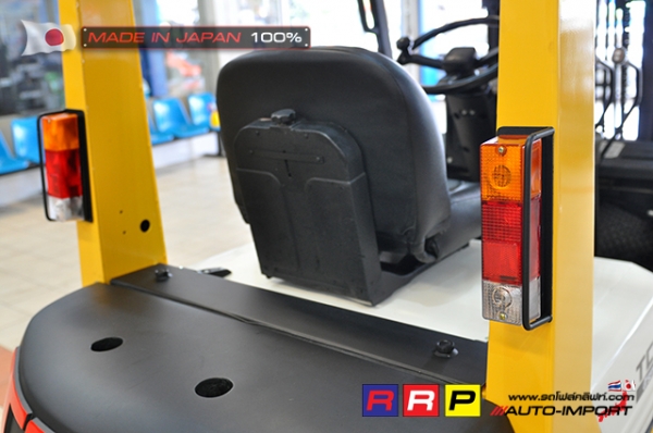 ขายรถโฟล์คลิฟท์มือสอง TCM รุ่น FHD18Z7-11M02193 นำเข้าจากประเทศญี่ปุ่น 100\% ไม่เคยใช้งานในไทย