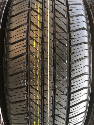 ยางป้ายแดง Bridgestone 265-65-17 ปลายปี 17 ตุ่มเป้งๆ เส้นสีชัดๆ