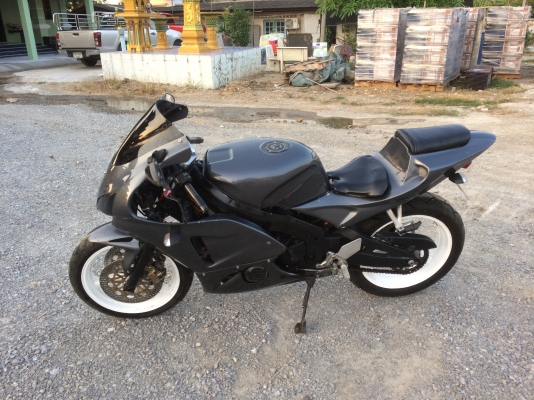 ขาย cbr400 ทะเบียนแท้ขาดต่อ 2ปี ชุดโอนครบ