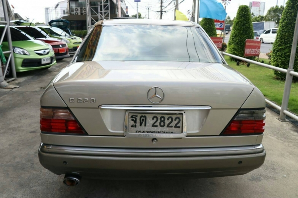 BENZ E220 W124 1995 (ขายสด)