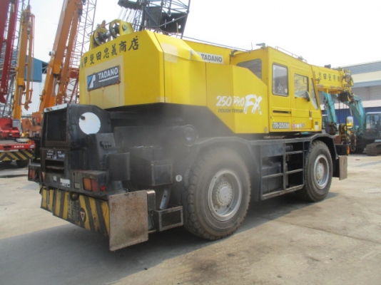 ขาย TADANO TR250M-5 เก่านอก ยังไม่เคยใช้งานในเมืองไทย นำเข้าจากประเทศญี่ปุ่น สนใจติดต่อ อำพล 090-969